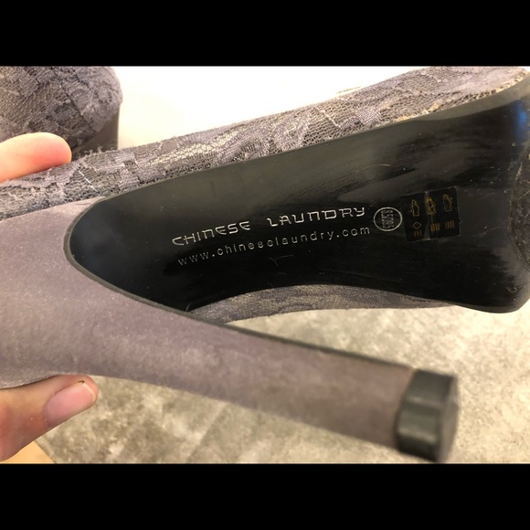 CHINESE LAUNDRY!! Lace peekaboo toe heels! - Picture 3 of 5